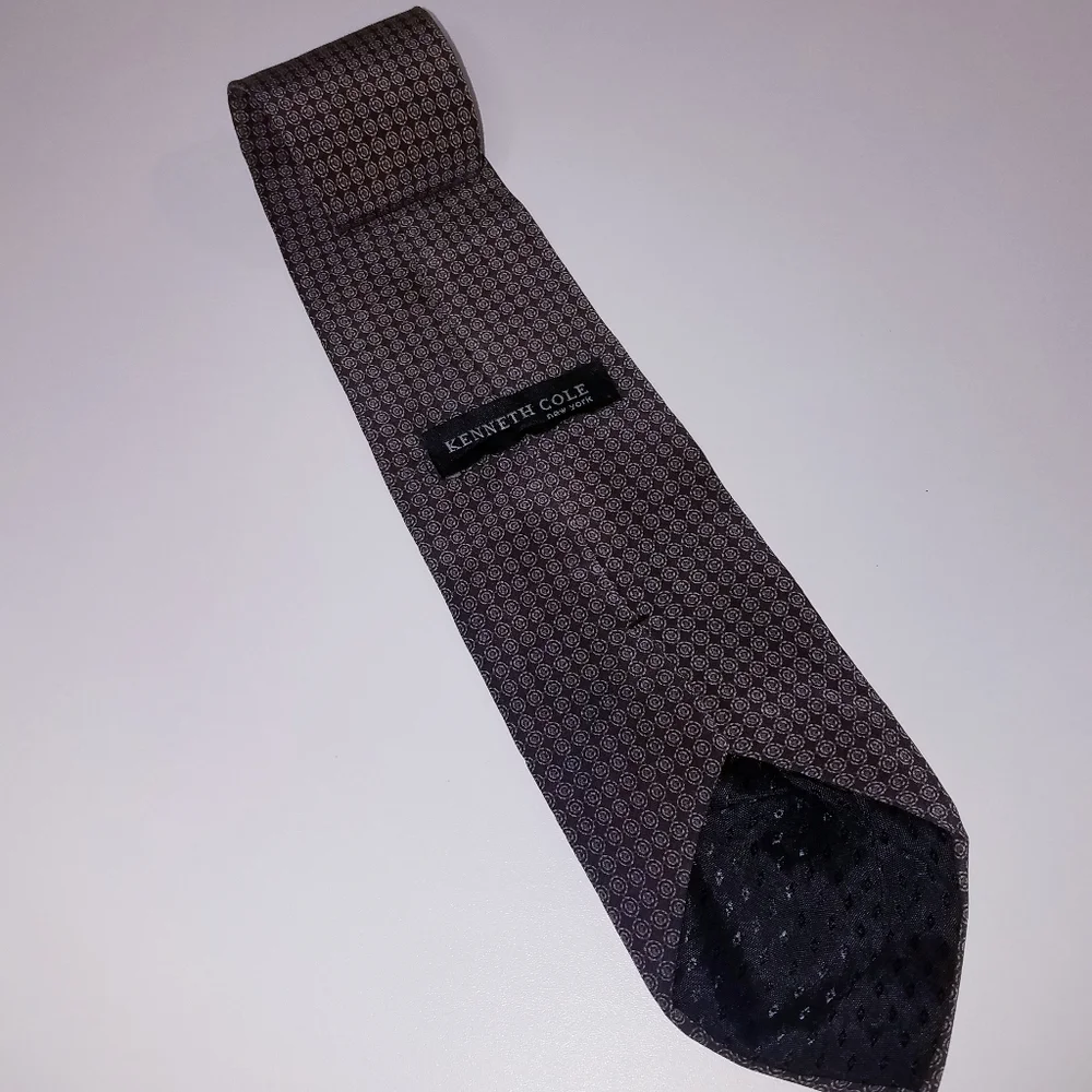 Kenneth Cole Men's Tie Brown Black Shades Made in the USA